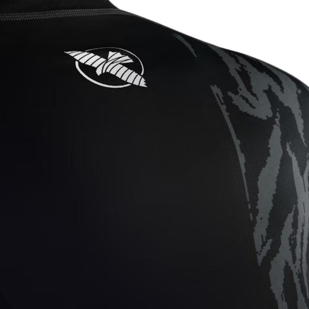 Hayabusa Apex Short Sleeve Rashguard Carbon Black Rashguards Hayabusa